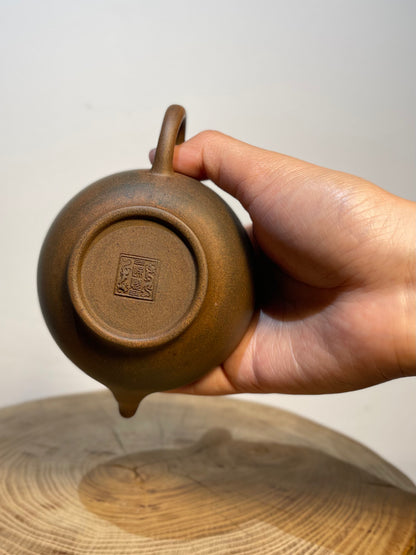 [雅器] 柴燒燒製窯變咖色紫泥華穎壺