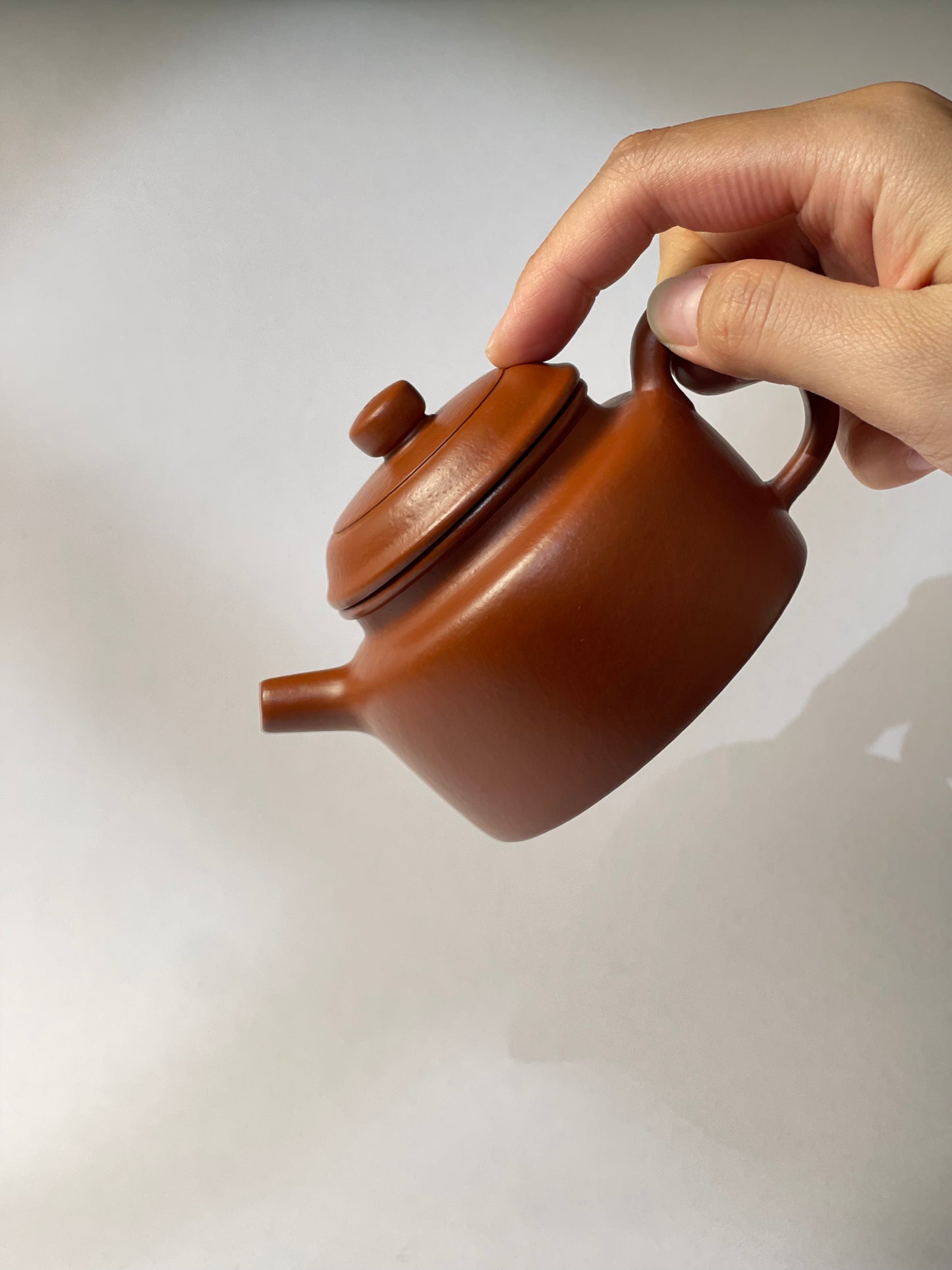 [雅器] 70年代製壺師朱泥德鐘壺