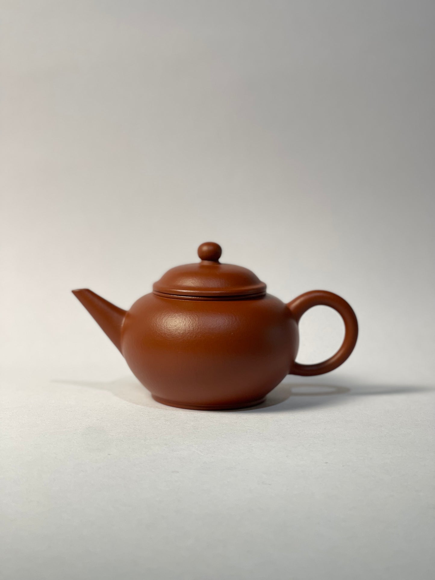 [雅器] 70年代製壺師朱泥水平壺