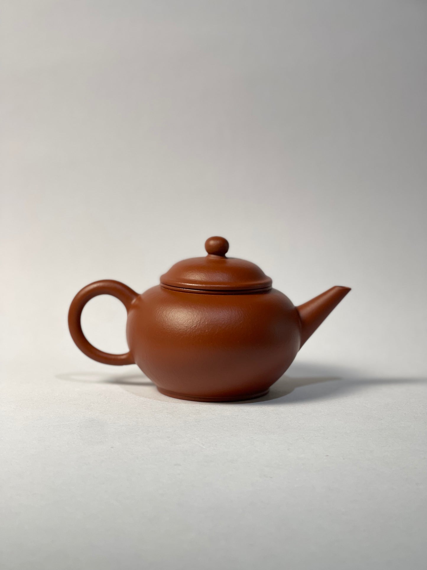 [雅器] 70年代製壺師朱泥水平壺