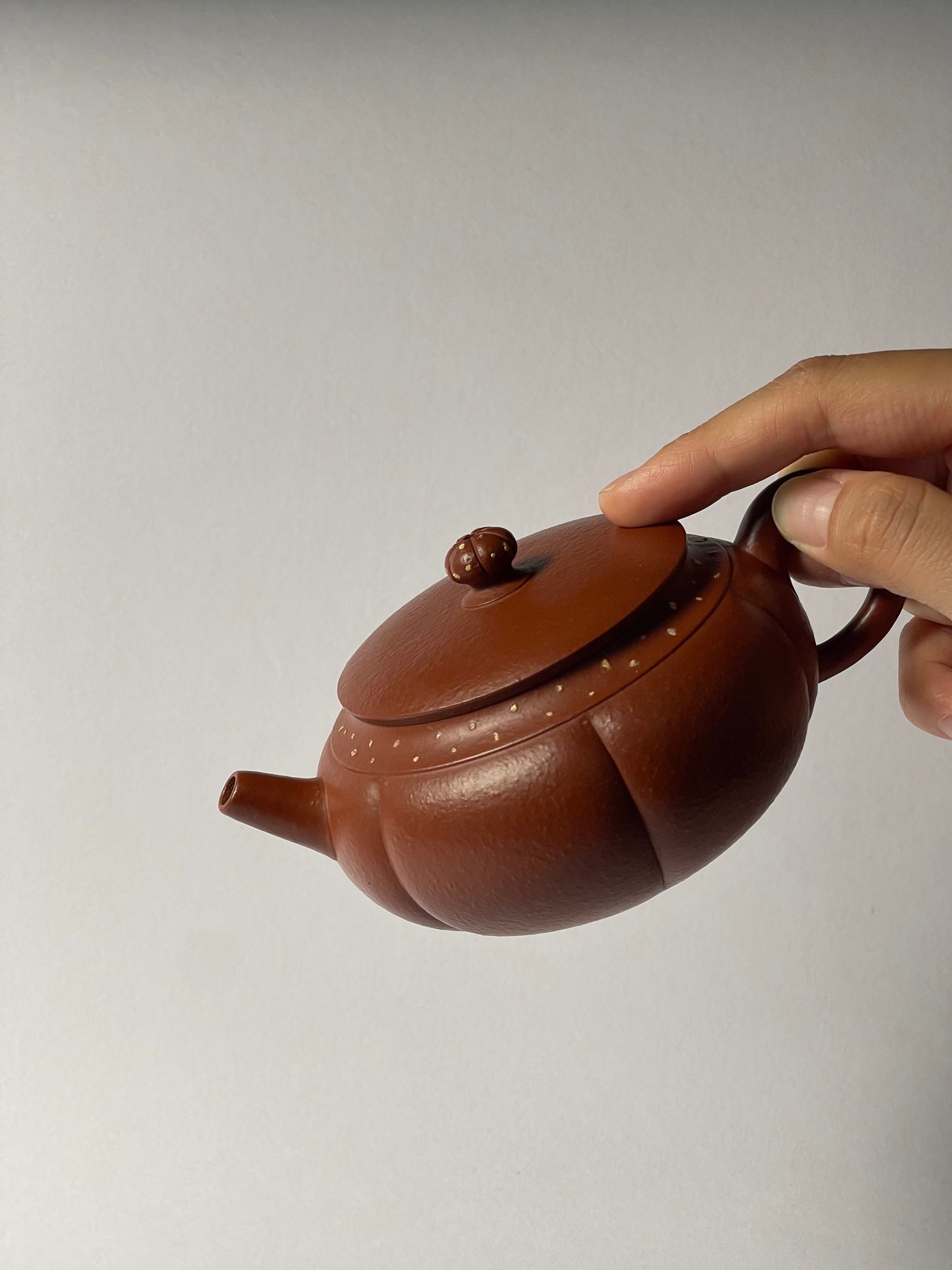 [雅器] 70年代製壺師紫泥菊花型壺