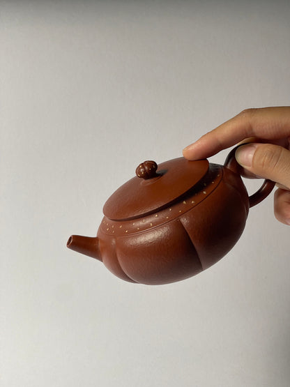 [雅器] 70年代製壺師紫泥菊花型壺